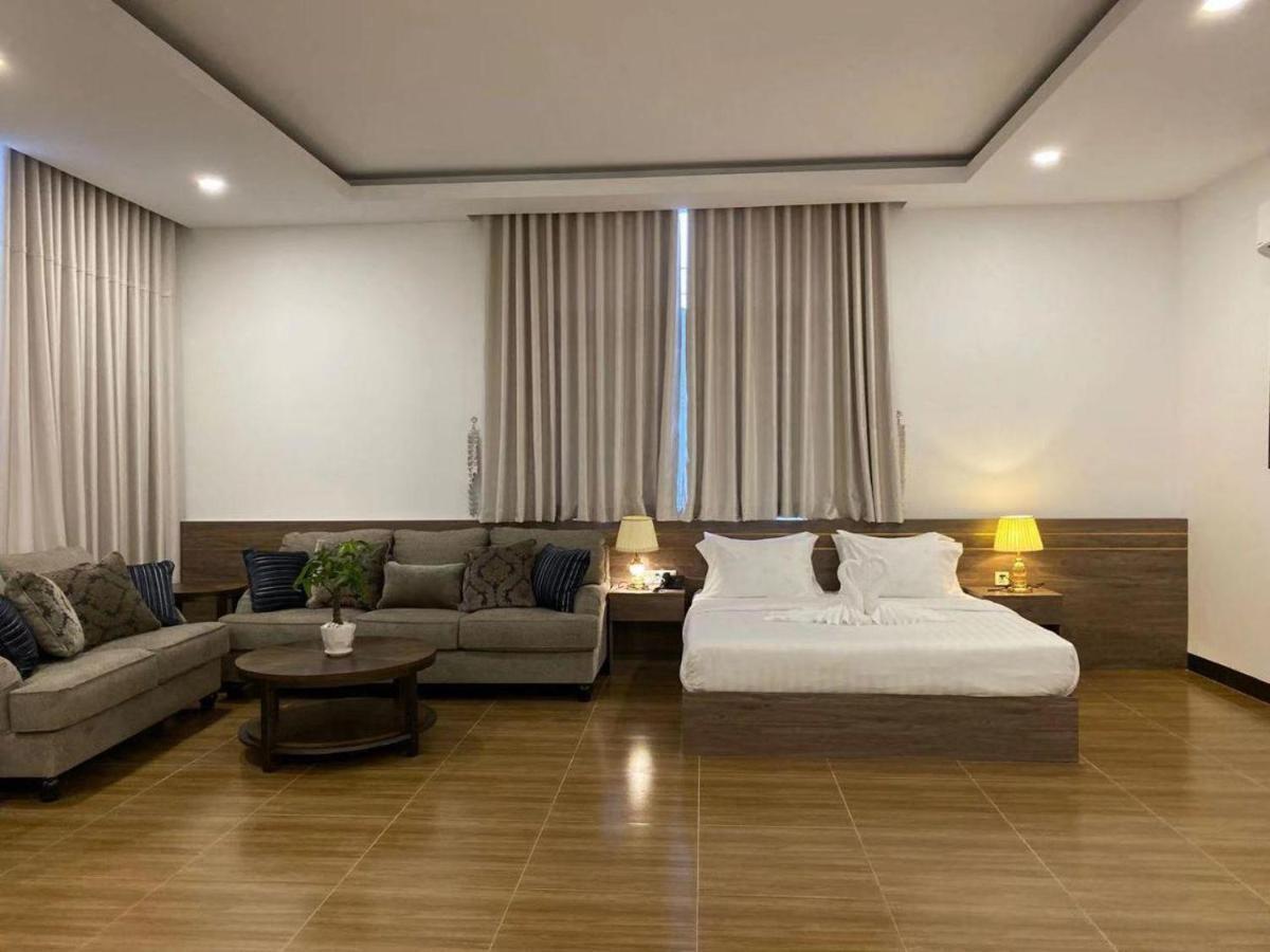 แอปเปิ้ล โฮเต็ล ทรี-แอร์พอร์ต พนมเปญ Hotel ภายนอก รูปภาพ