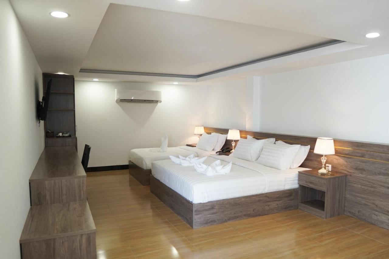 แอปเปิ้ล โฮเต็ล ทรี-แอร์พอร์ต พนมเปญ Hotel ภายนอก รูปภาพ