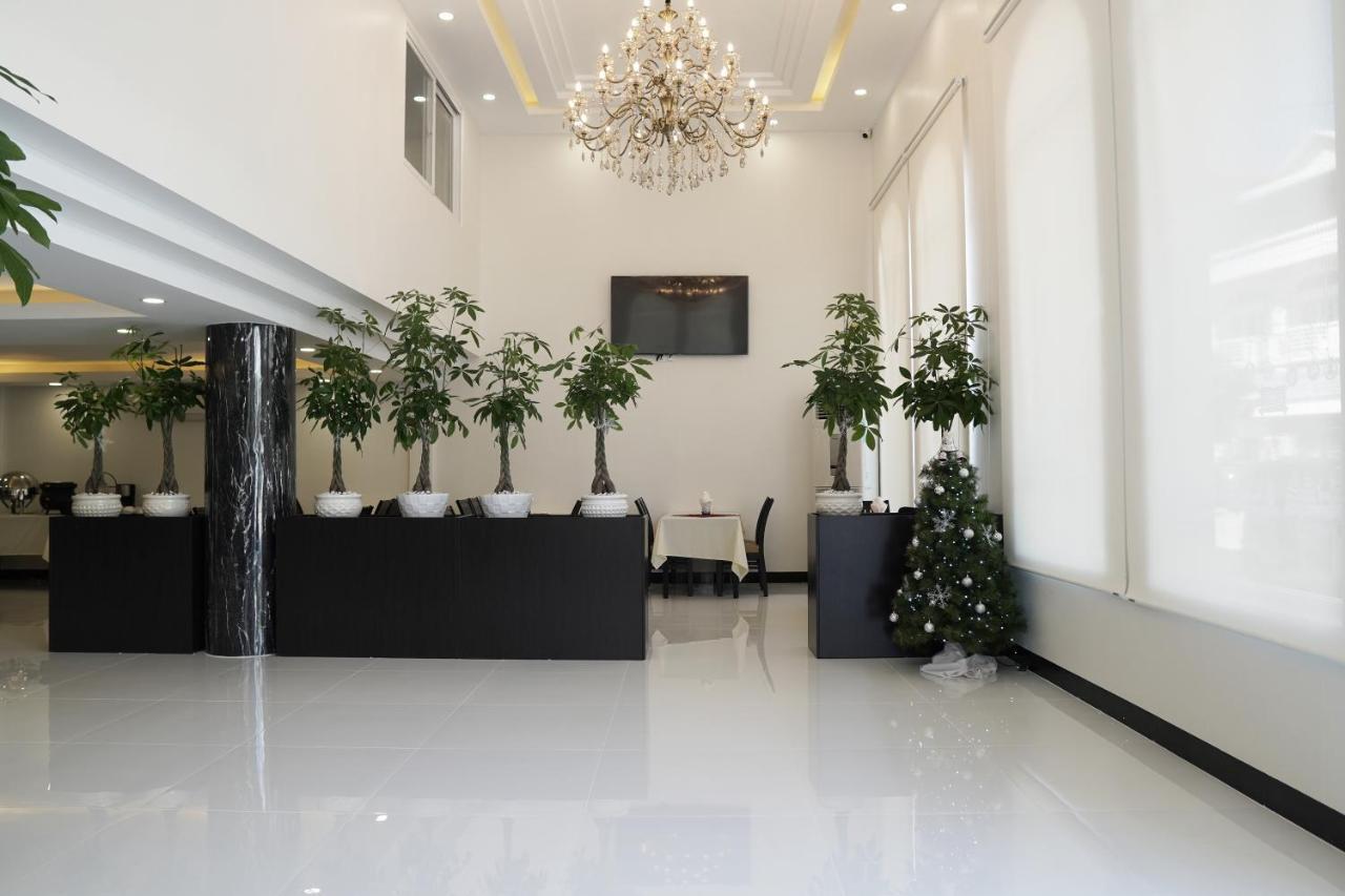 แอปเปิ้ล โฮเต็ล ทรี-แอร์พอร์ต พนมเปญ Hotel ภายนอก รูปภาพ