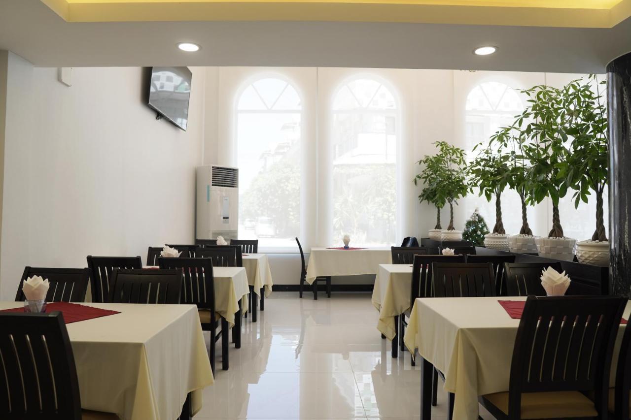 แอปเปิ้ล โฮเต็ล ทรี-แอร์พอร์ต พนมเปญ Hotel ภายนอก รูปภาพ